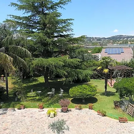Le Zagare Bed & Breakfast 3*
